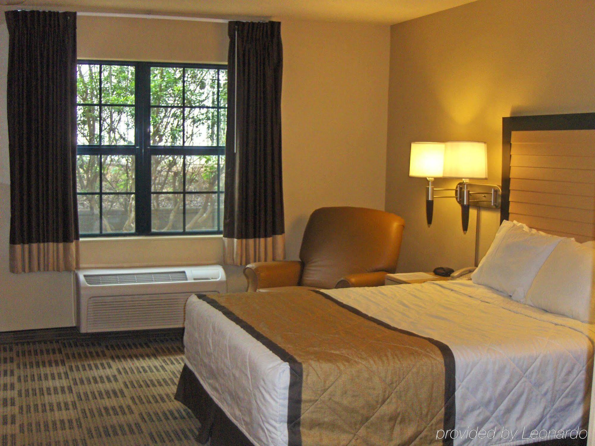 Extended America - Atlanta - Gwinnett Place 2*