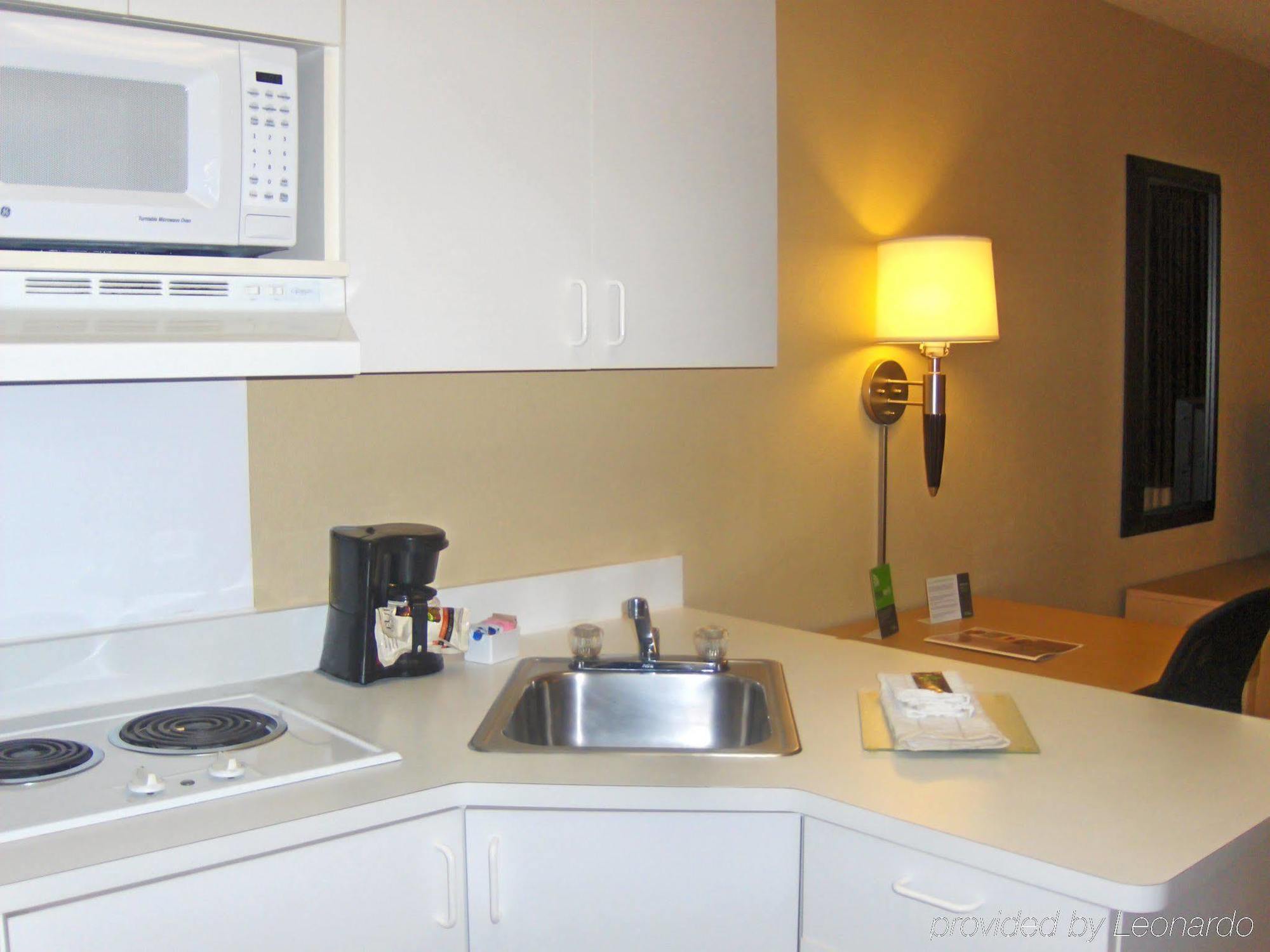 Extended America - Atlanta - Gwinnett Place 2*